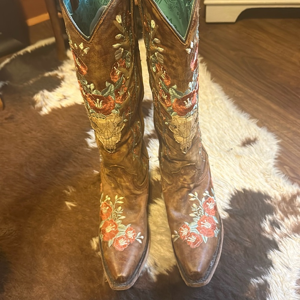 Womens Corral Boots